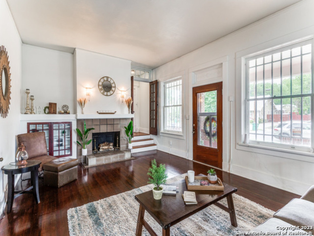 After major reno, one of the few brick homes in the King William area is back on the market