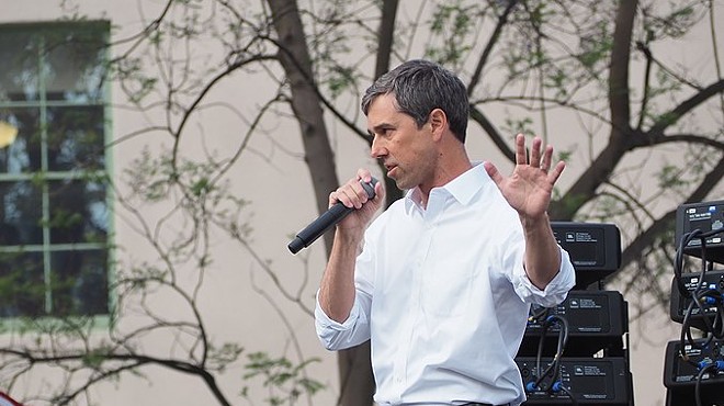 If Beto O'Rourke makes good on his threat to run against Gov. Greg Abbott, he'd be best served by taking on corrupt elites instead of bowing to them.