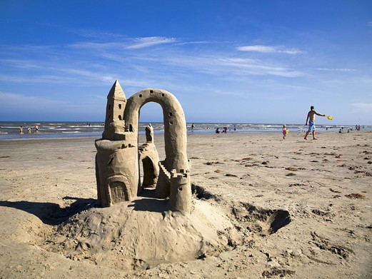 Mustang Island State Park
South of Port Aransas, tpwd.texas.gov
Spend a day at the beach building sandcastles in the sun, or make it a weekend getaway by staying at one of the park’s nearly 100 campsites or enjoying one of the park’s paddling trails. The park fills up quickly, so reservations are recommended for both camping and day use.