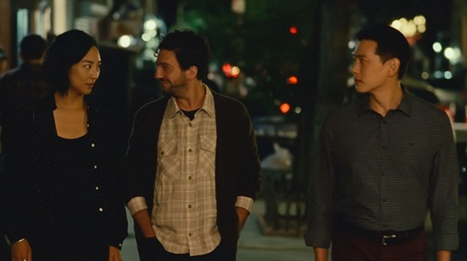 Nora (Greta Lee) is torn between her current life with Arthur (John Magaro) and old crush Hae Sung (Teo Yoo).