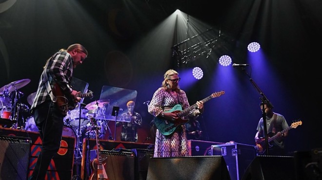 The Tedeschi Trucks band weaves its magic on Saturday night in San Antonio.