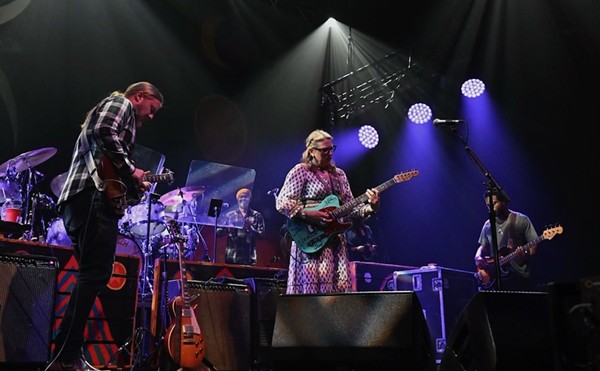 The Tedeschi Trucks band weaves its magic on Saturday night in San Antonio.